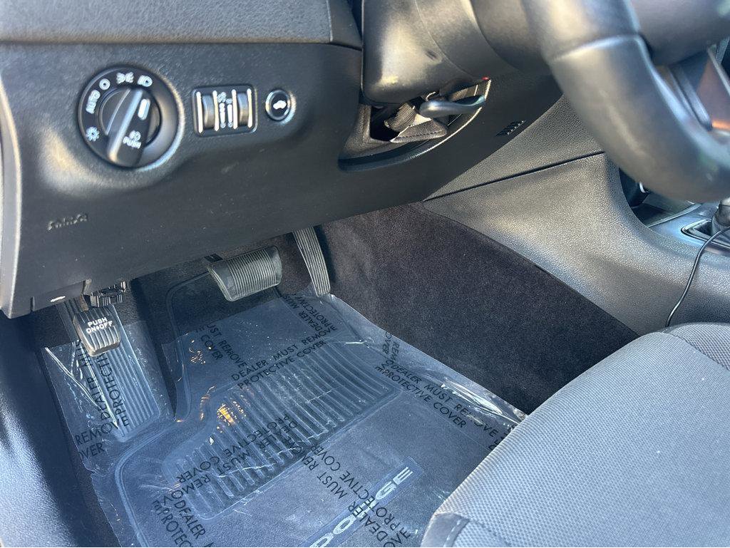 Used 2016 Dodge Charger SXT w/ Blacktop Package image 32