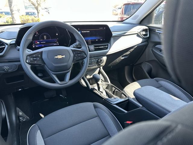 Used 2026 Chevrolet TrailBlazer LS w/ LS Convenience Package image 14