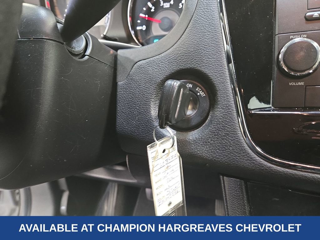 Used 2014 Chrysler 200 LX image 23