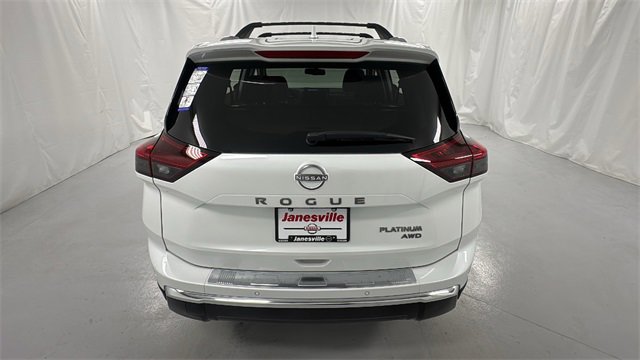 New 2026 Nissan Rogue Platinum w/ Platinum Premium Package image 4