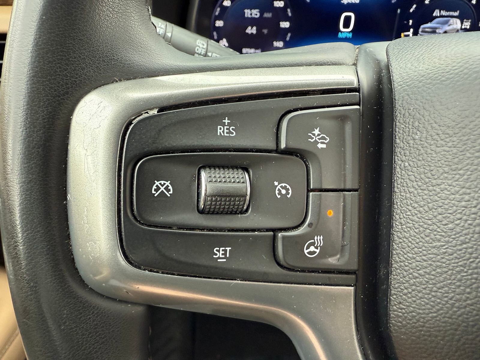Certified 2023 Chevrolet Tahoe Premier AWD/4WD image 37