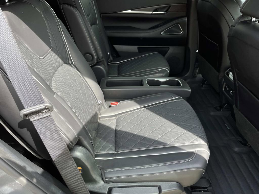 Used 2024 INFINITI QX60 Autograph w/ Cargo Package image 22