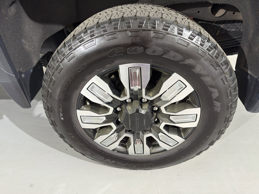 Used 2024 GMC Sierra 2500 Denali w/ Denali Reserve Package image 6
