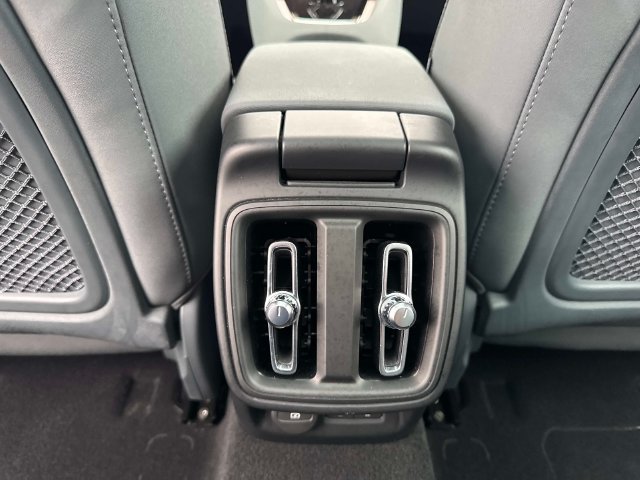Used 2024 Polestar Polestar 2 AWD/4WD image 14