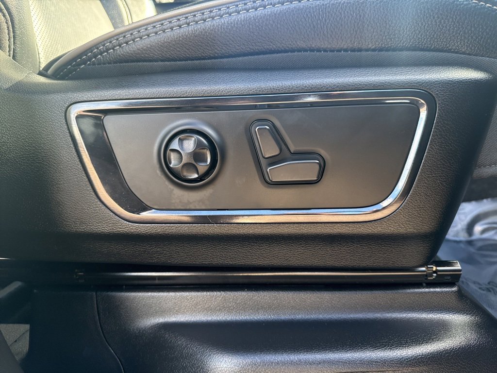 Used 2023 RAM 1500 Limited image 14