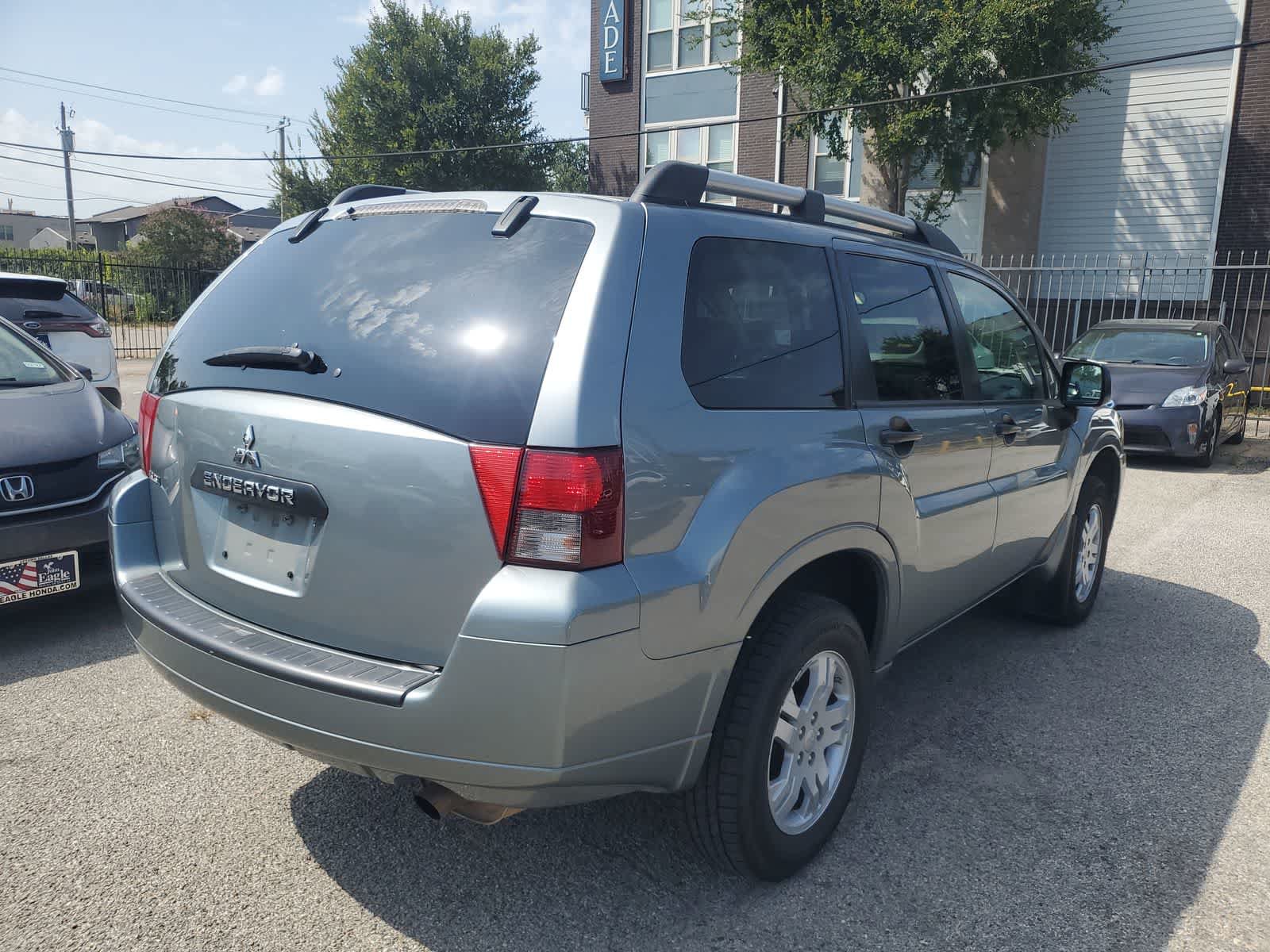 Used 2008 Mitsubishi Endeavor LS FWD image 6