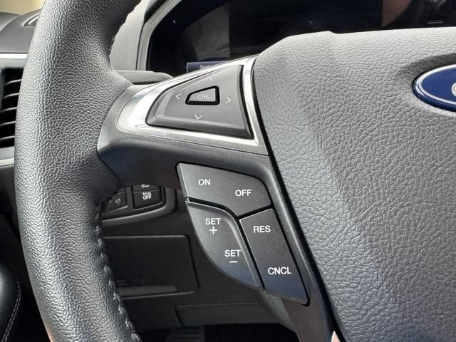 Used 2024 Ford Edge SEL w/ Convenience Package AWD/4WD image 16