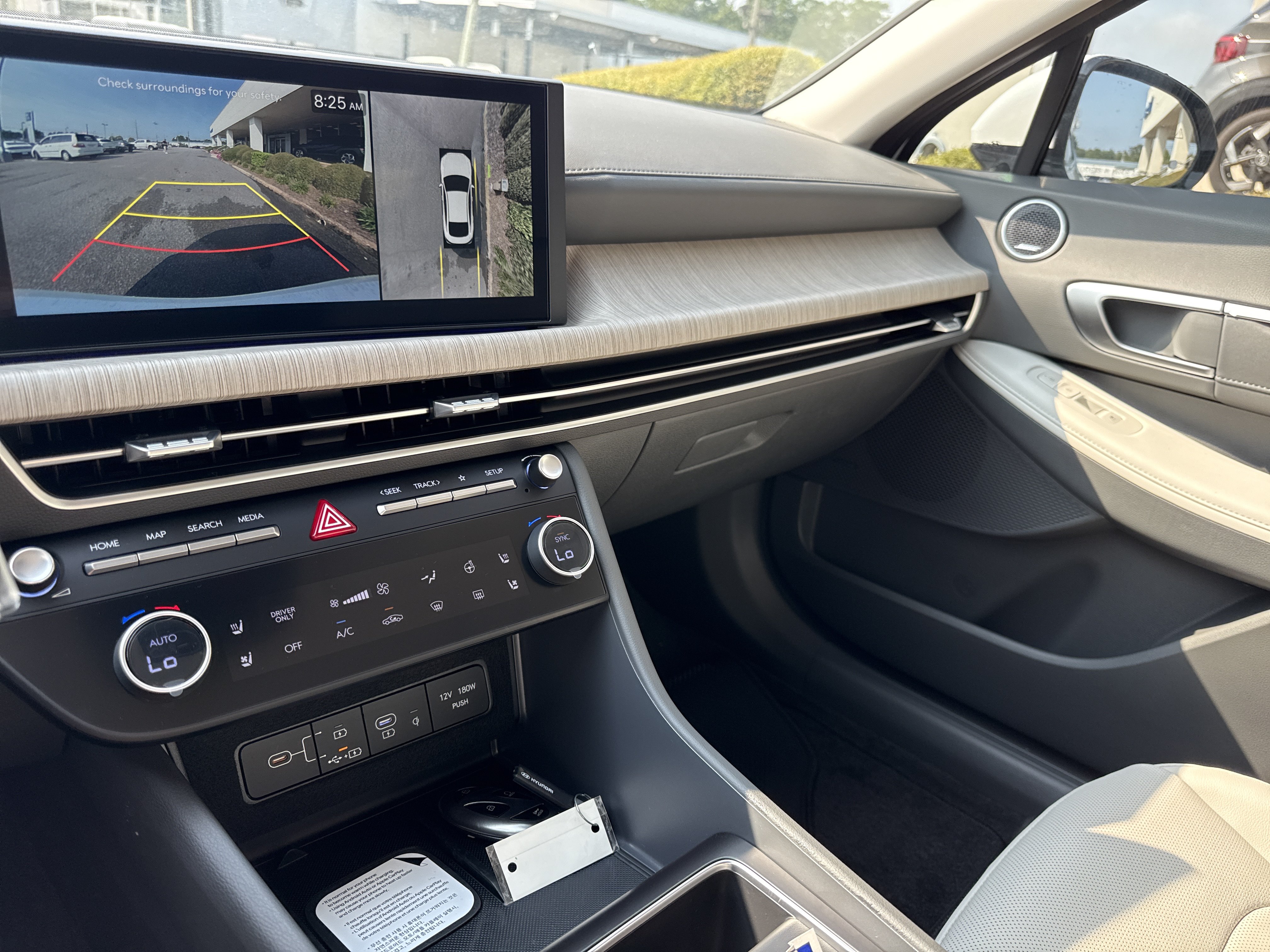 New 2026 Hyundai Sonata Limited FWD image 9