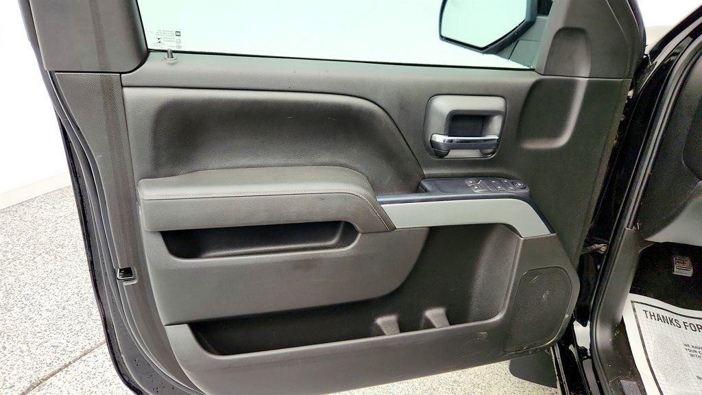 Used 2016 Chevrolet Silverado 1500 LT AWD/4WD image 10