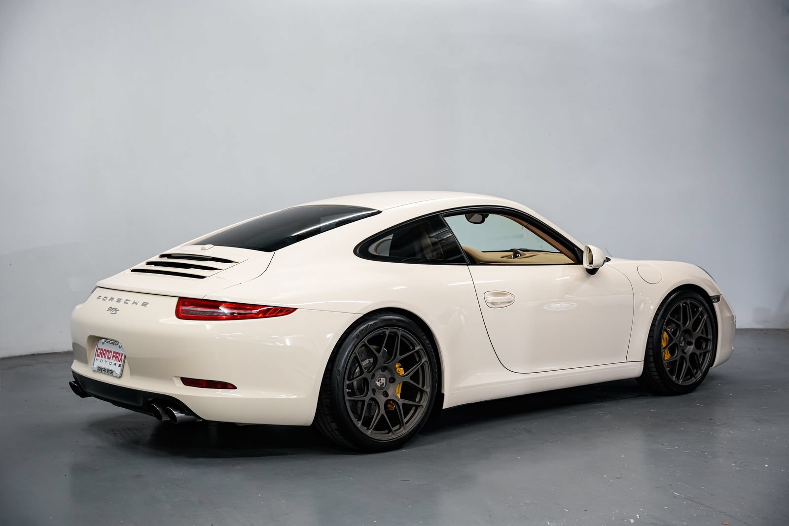 Used 2012 Porsche 911 Carrera S RWD image 3
