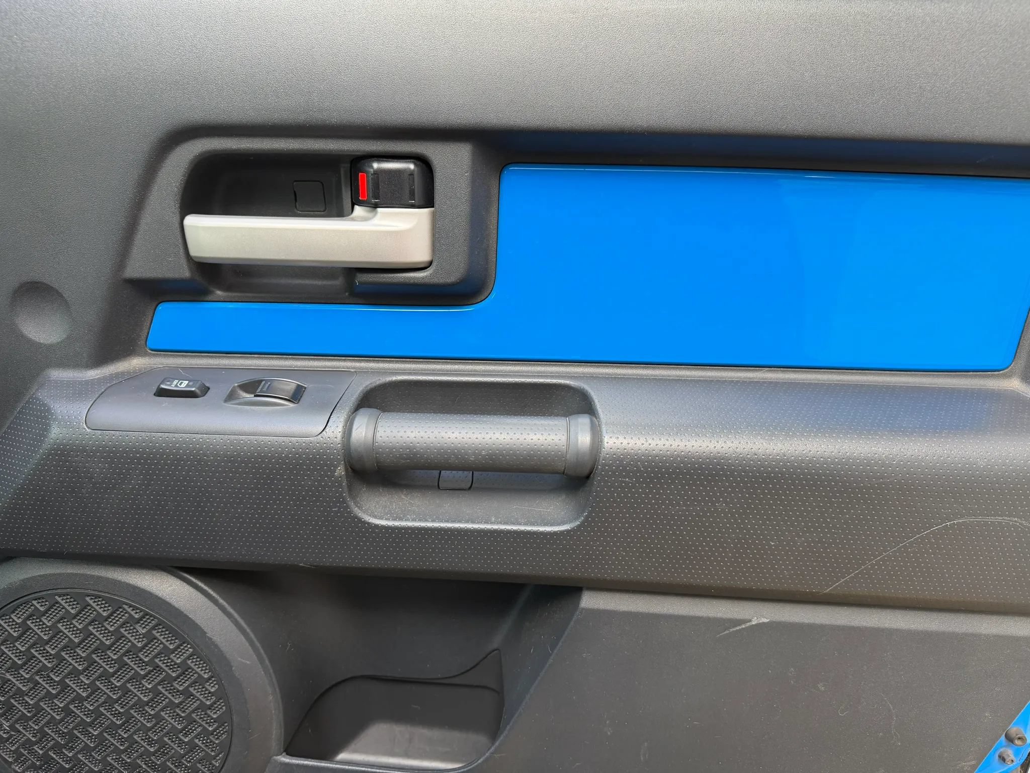 Used 2007 Toyota FJ Cruiser 4WD image 12
