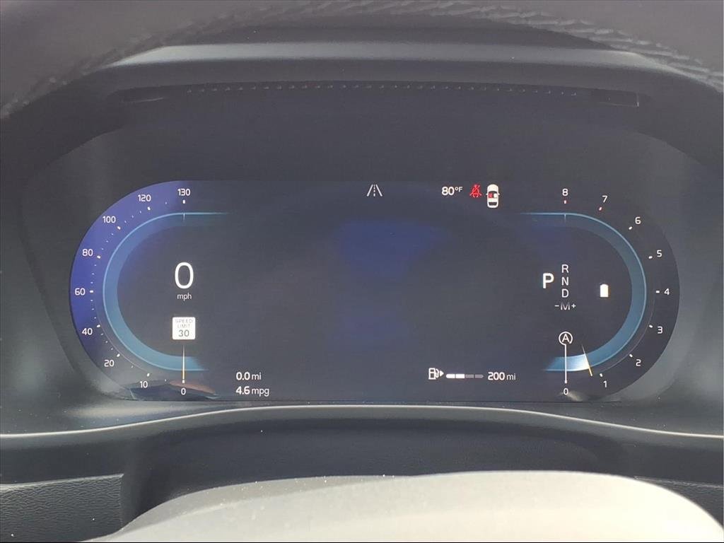 Used 2024 Volvo XC40 B5 Plus w/ Climate Package image 26