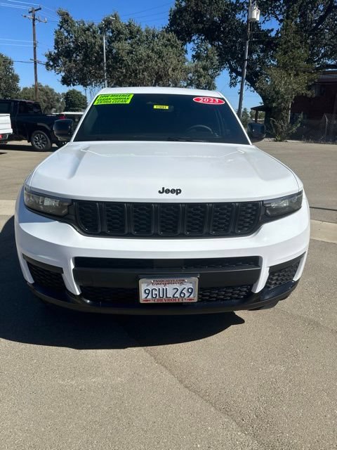 Used 2023 Jeep Grand Cherokee L Laredo RWD image 6