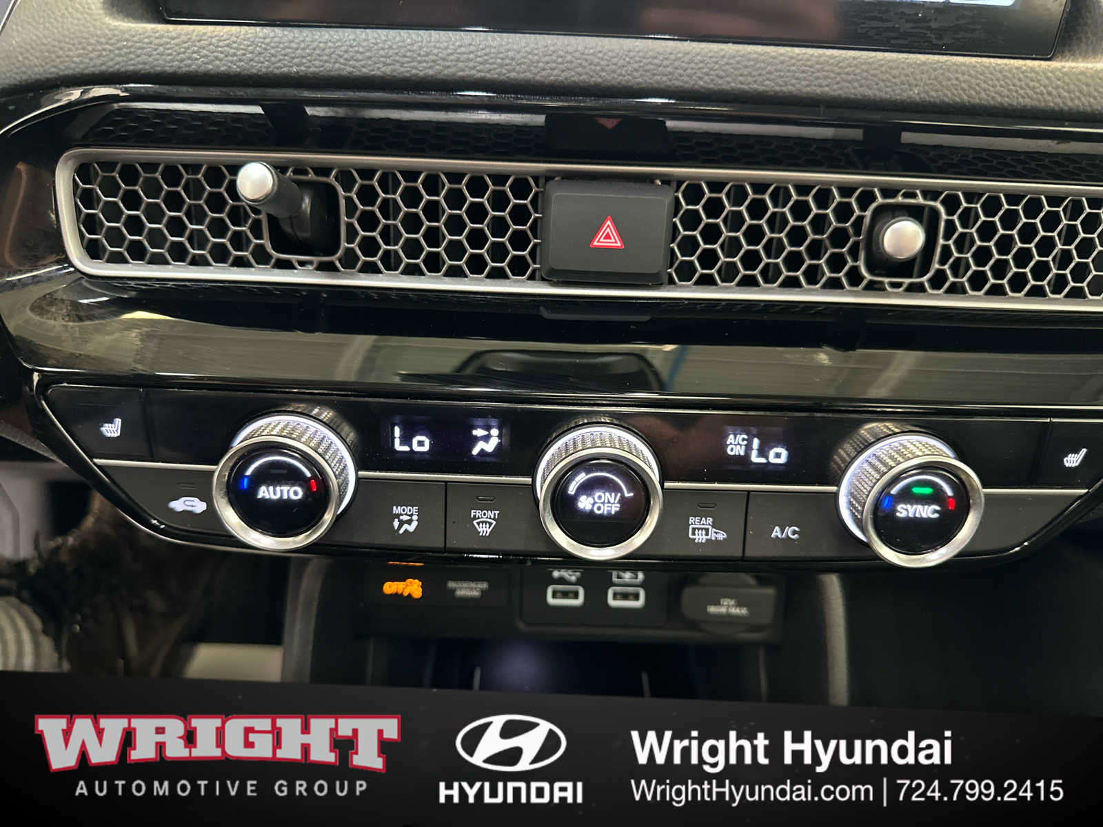 Used 2023 Honda Civic Touring image 28