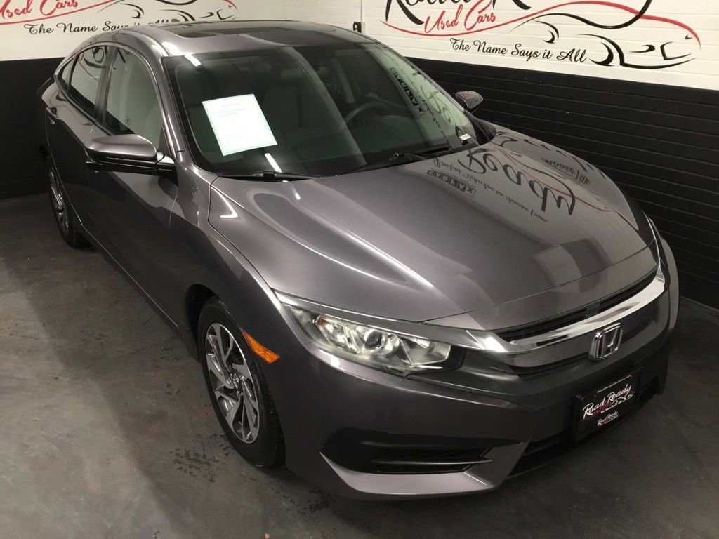Used 2018 Honda Civic EX image 2
