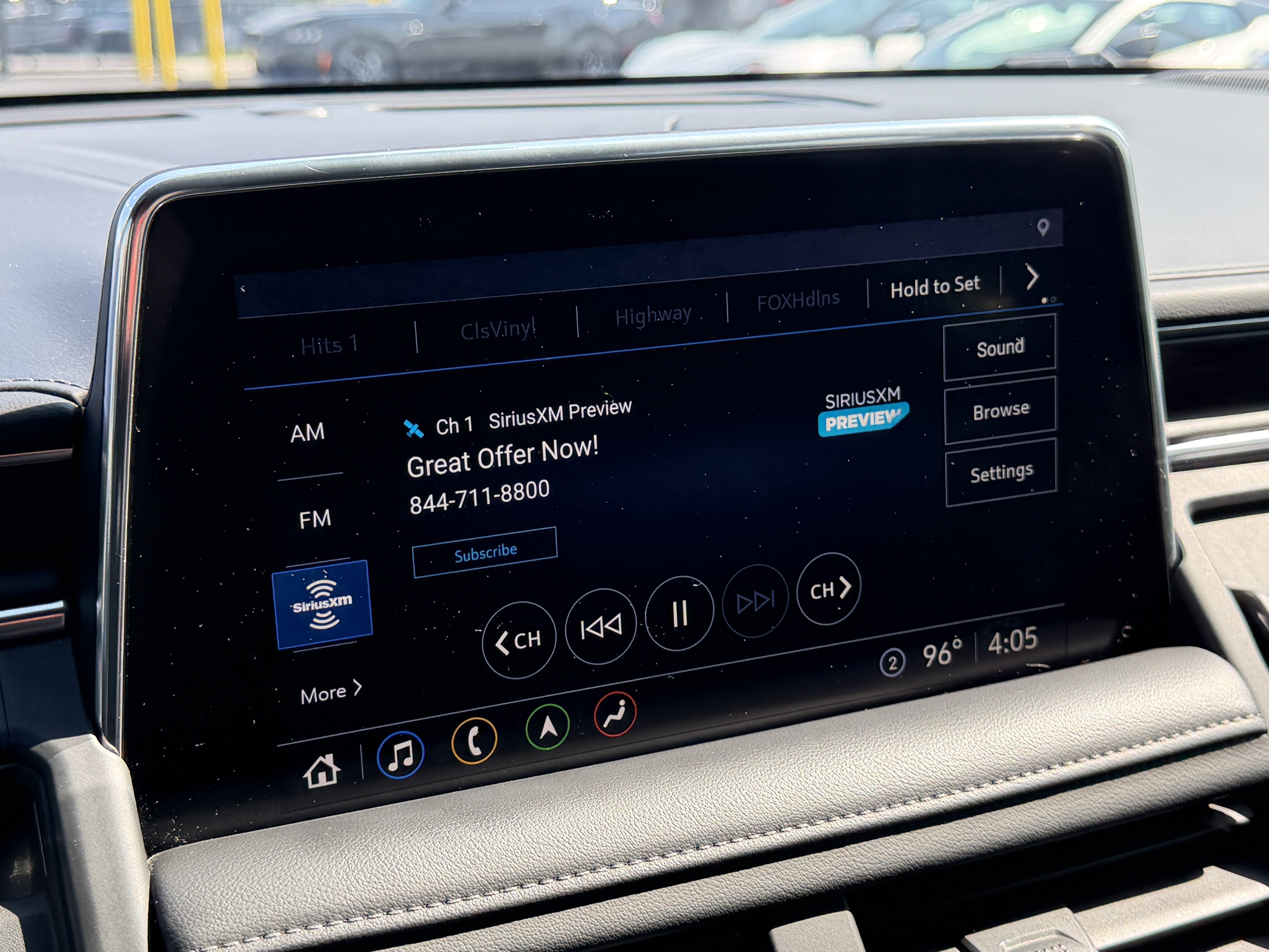 Used 2021 Chevrolet Suburban Z71 w/ Rear Media and Nav Package AWD/4WD image 31