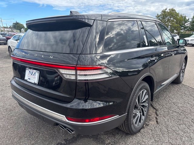 New 2026 Lincoln Aviator AWD image 8