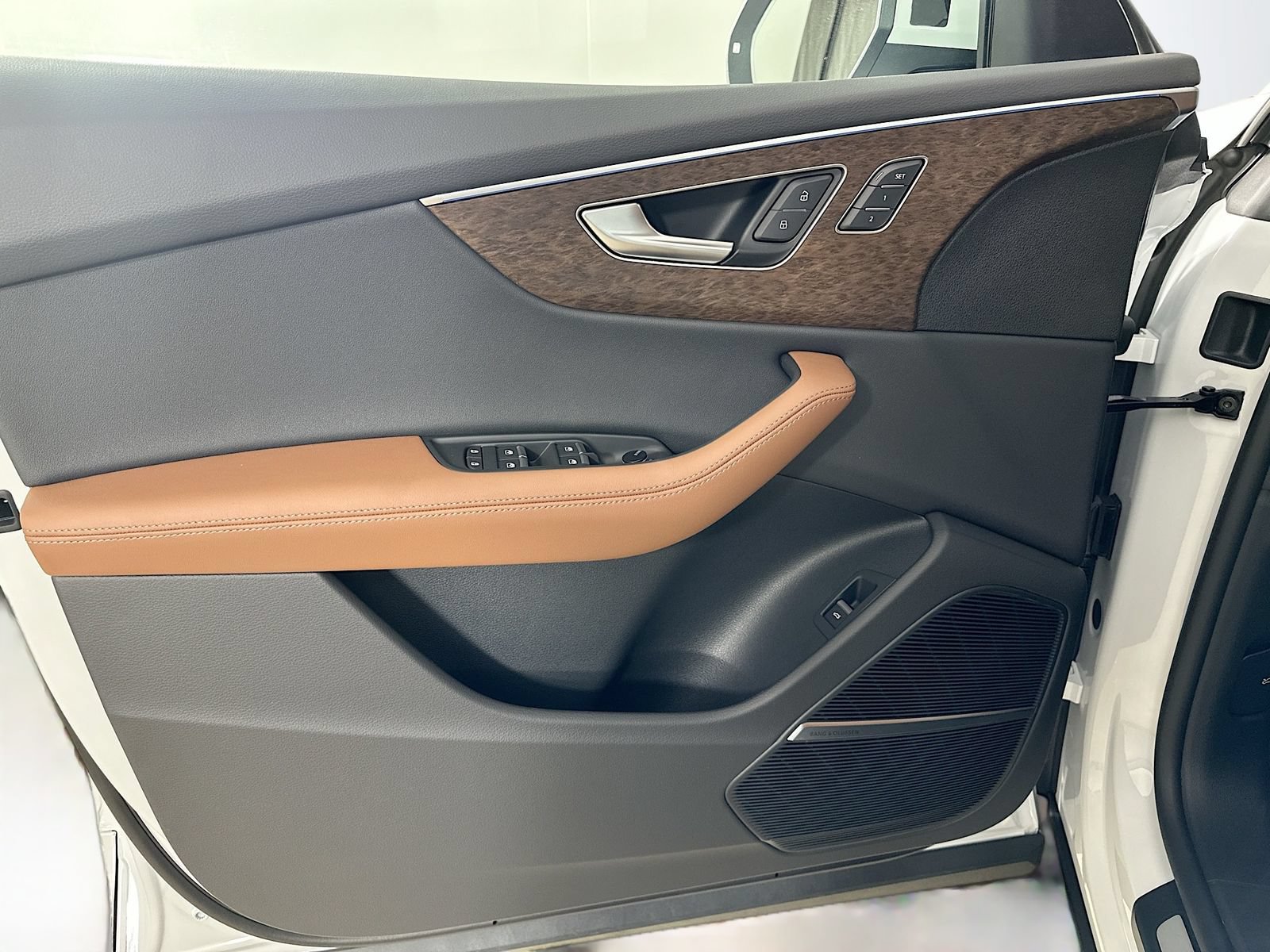 New 2026 Audi Q8 Premium Plus AWD/4WD image 17