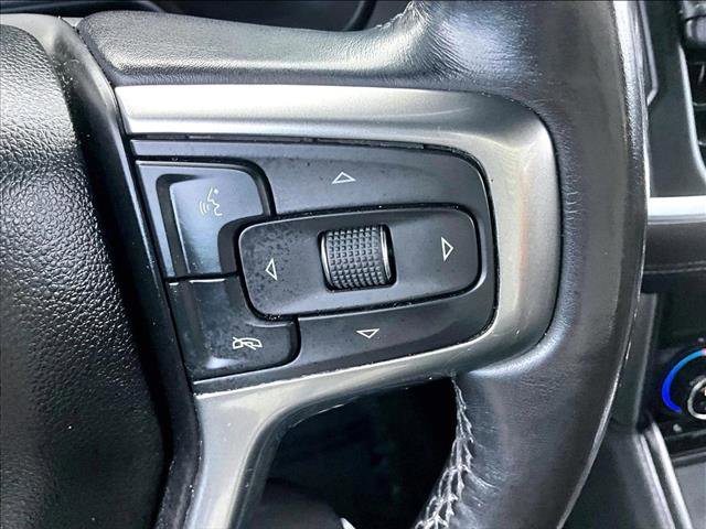 Used 2021 Chevrolet Suburban LT w/ Luxury Package RWD image 20