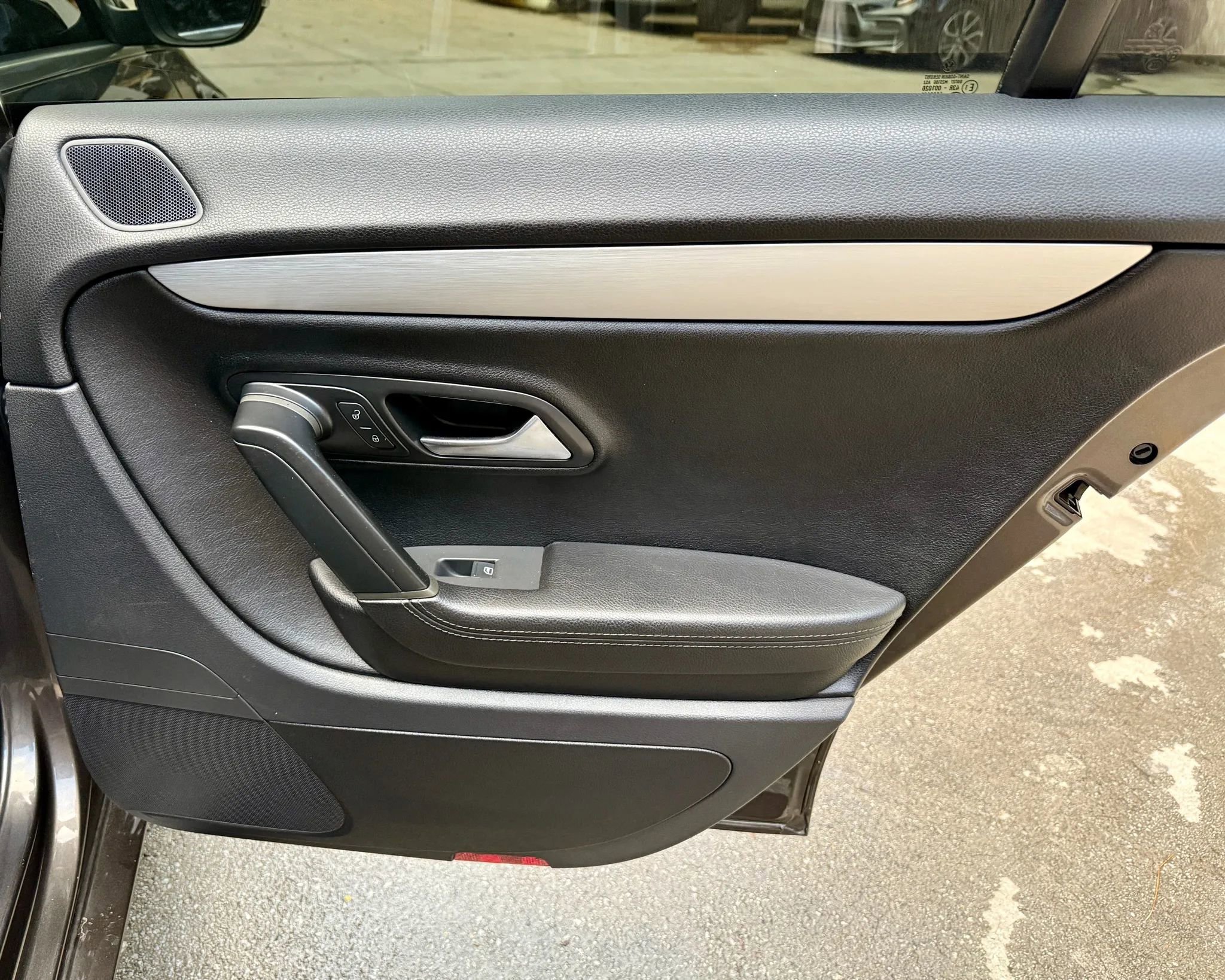 Used 2013 Volkswagen CC Sport image 18