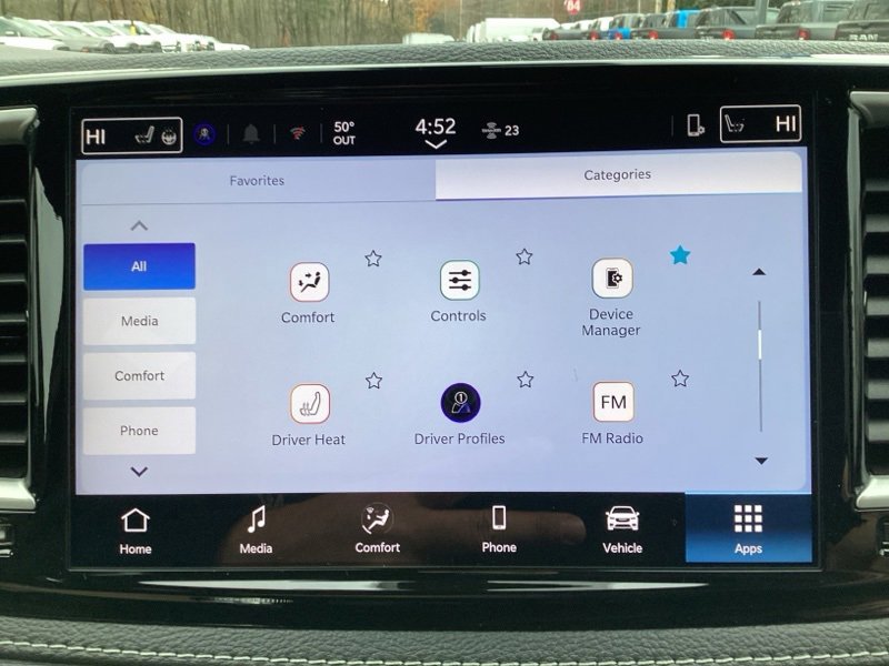 New 2026 Chrysler Pacifica Select image 41