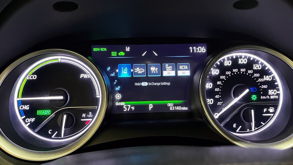 Used 2022 Toyota Camry XLE w/ Navigation Upgrade Package FWD image 23