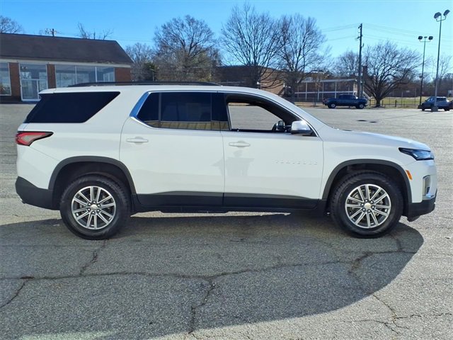 Certified 2022 Chevrolet Traverse LT w/ LPO, Floor Liner Package image 6