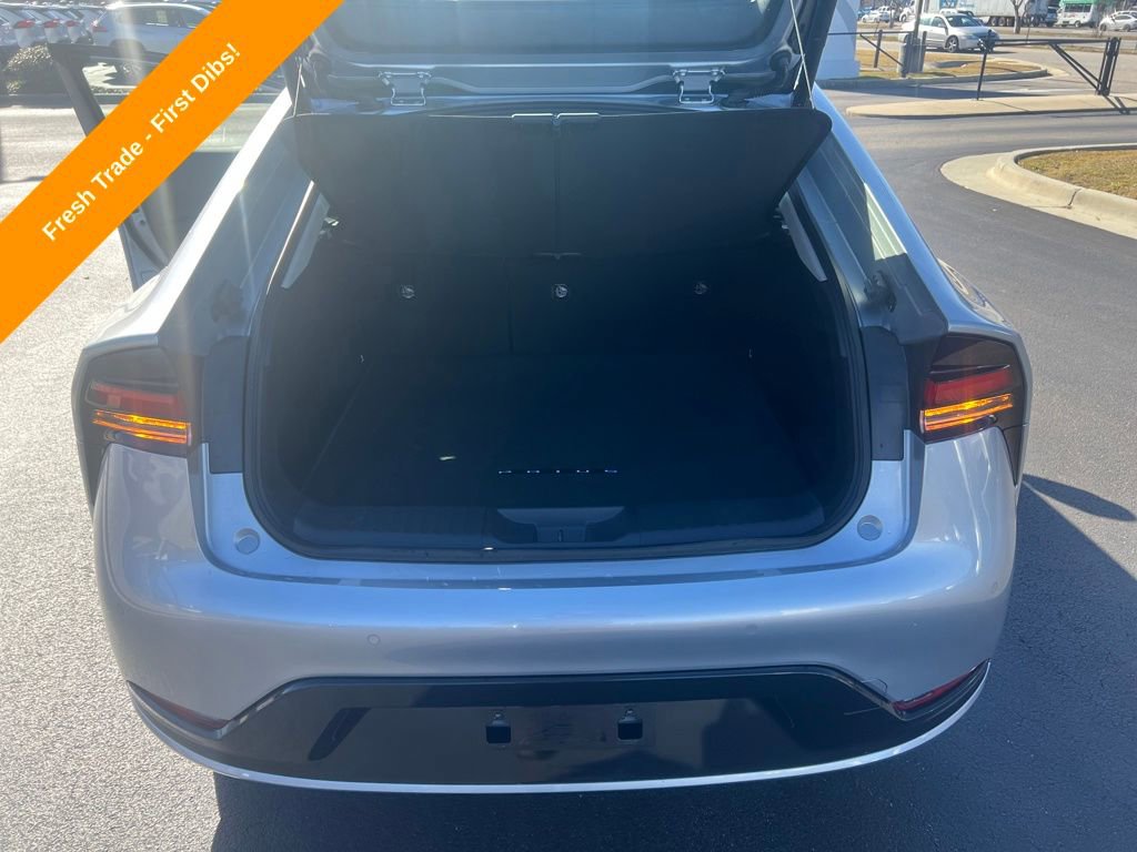 Used 2024 Toyota Prius Limited image 17