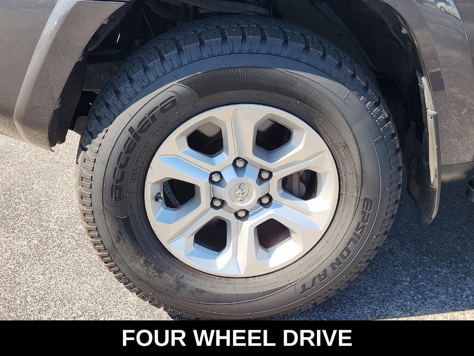 Used 2018 Toyota 4Runner SR5 Premium AWD/4WD image 14