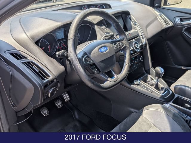 Used 2017 Ford Focus RS AWD/4WD image 11