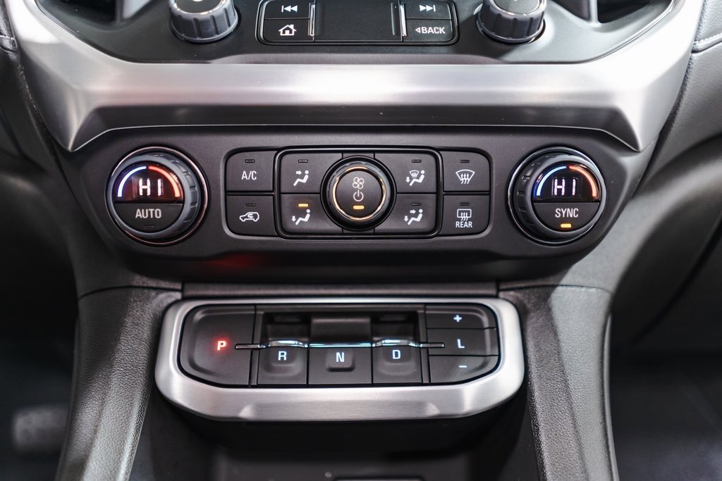 Used 2023 GMC Acadia SLE w/ Driver Convenience Package image 15