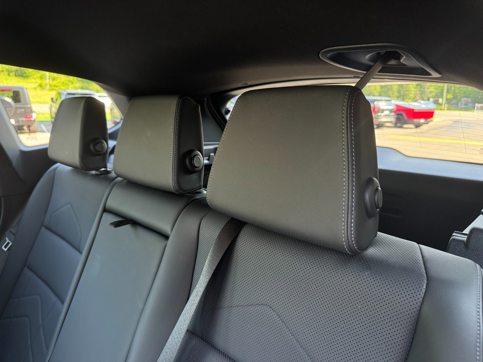 Used 2024 BMW X1 xDrive28i w/ Convenience Package image 47