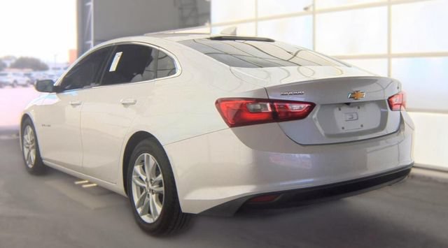 Used 2016 Chevrolet Malibu LT w/ Leather Package FWD image 9