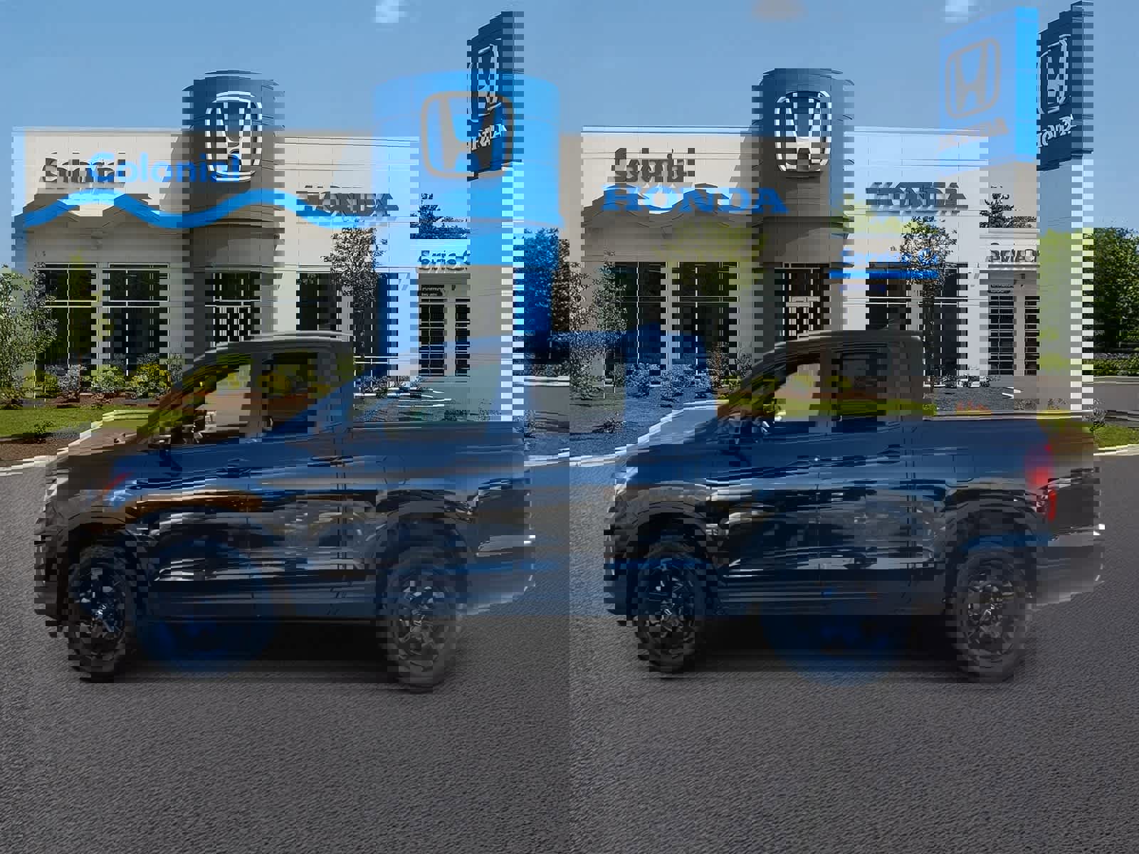 Used 2025 Honda Ridgeline Black Edition image 3