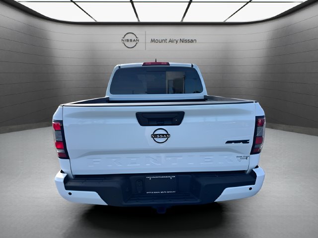 New 2027 Nissan Frontier SV w/ SV Convenience Package AWD/4WD image 6