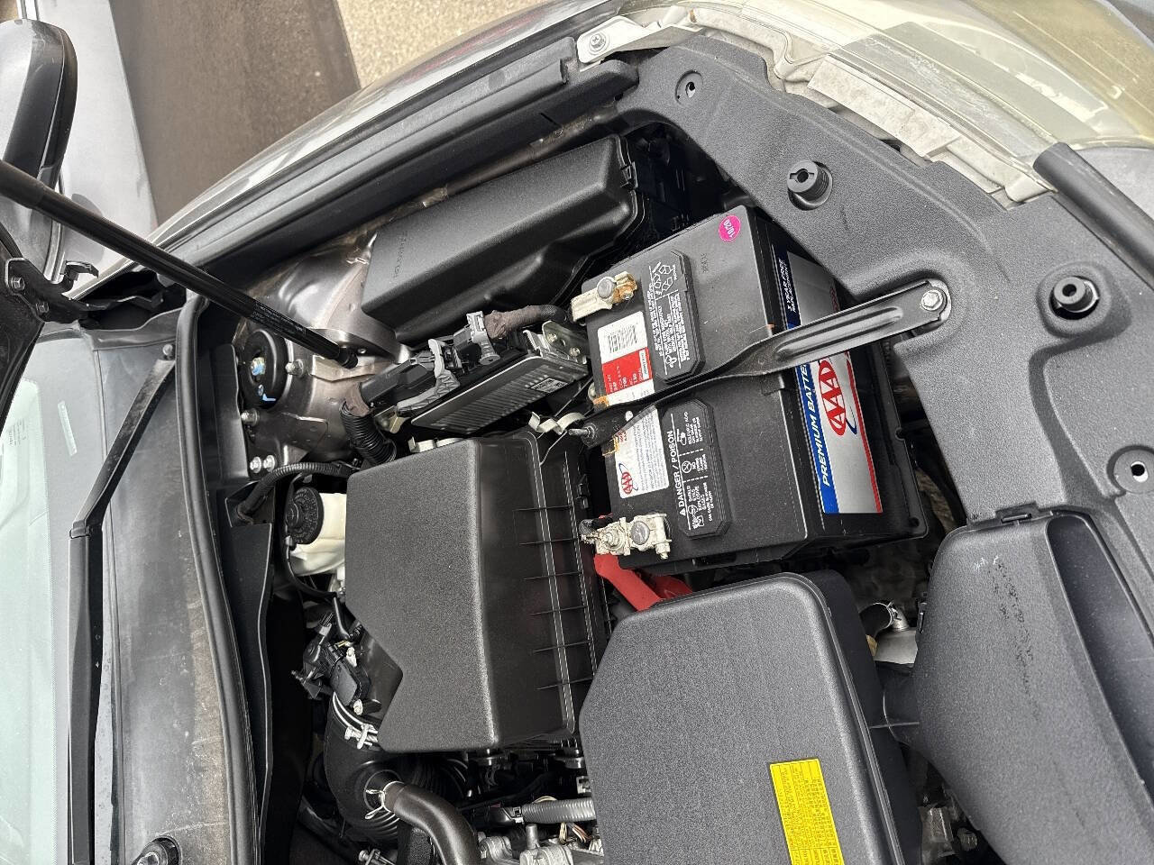 Used 2013 Toyota Camry SE w/ Convenience Pkg image 14