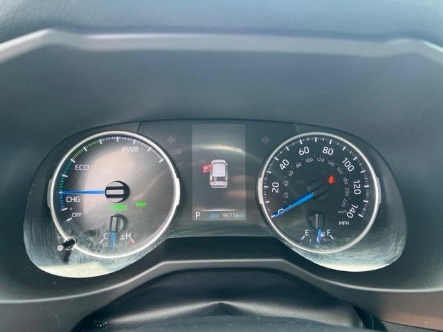 Used 2019 Toyota RAV4 XLE w/ Convenience Package AWD/4WD image 11