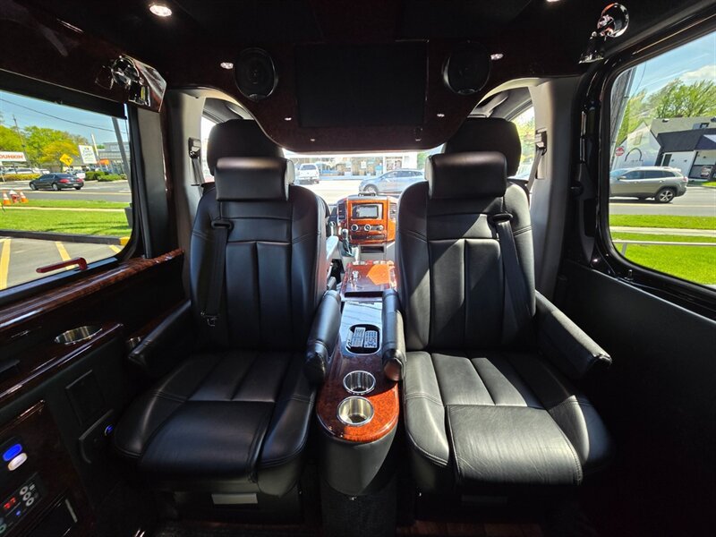 Used 2014 Mercedes-Benz Sprinter 2500 image 17