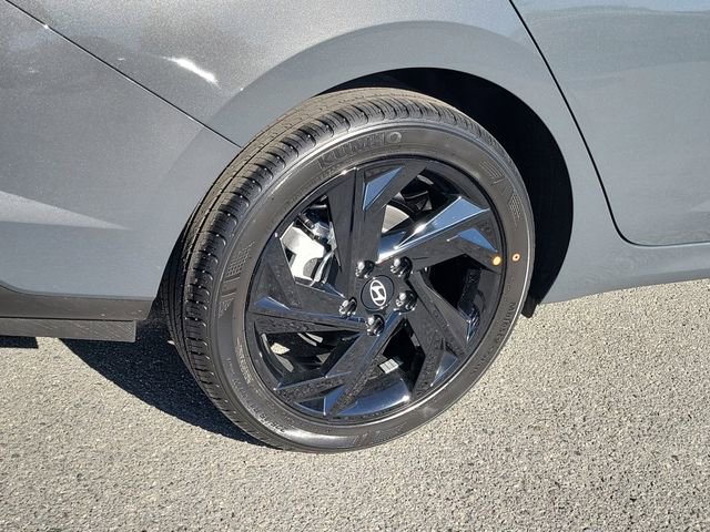 New 2026 Hyundai Elantra Sport image 24