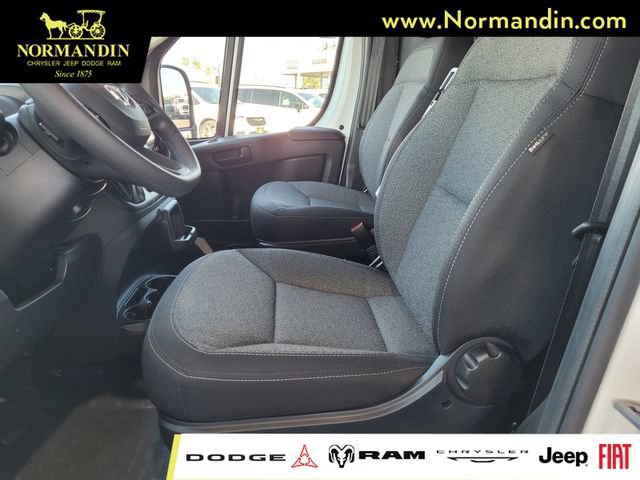 Used 2025 RAM ProMaster 1500 w/ Safety Group FWD image 16
