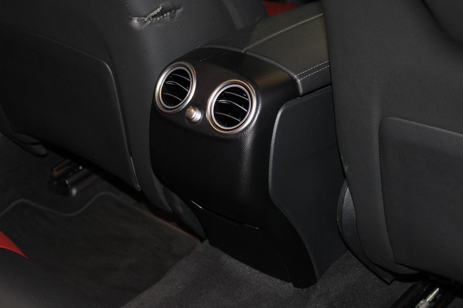 Used 2022 Mercedes-Benz GLC 300 4MATIC image 26