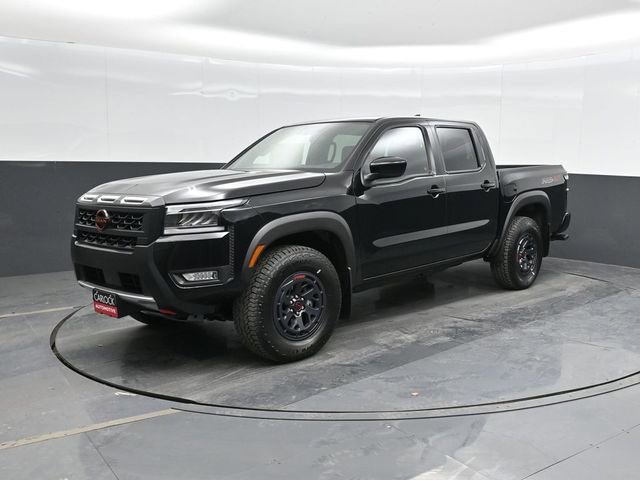 Used 2025 Nissan Frontier PRO-4X image 8