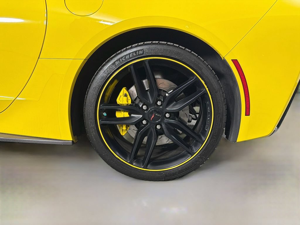 Used 2019 Chevrolet Corvette Stingray Coupe RWD image 29