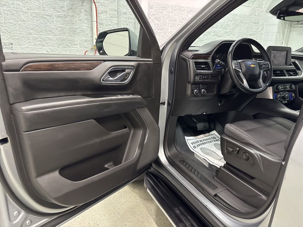 Used 2023 Chevrolet Tahoe LS image 12