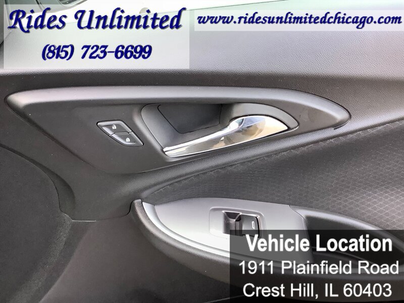 Used 2024 Chevrolet Malibu LT w/ Sport Edition FWD image 32