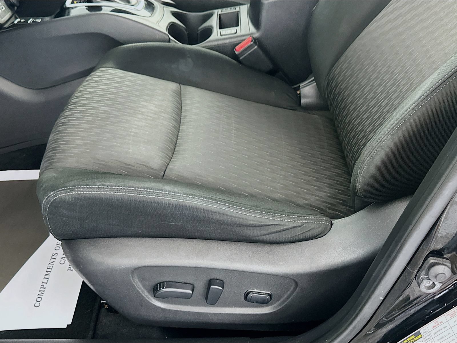 Used 2020 Nissan Rogue SV w/ Premium Package FWD image 20
