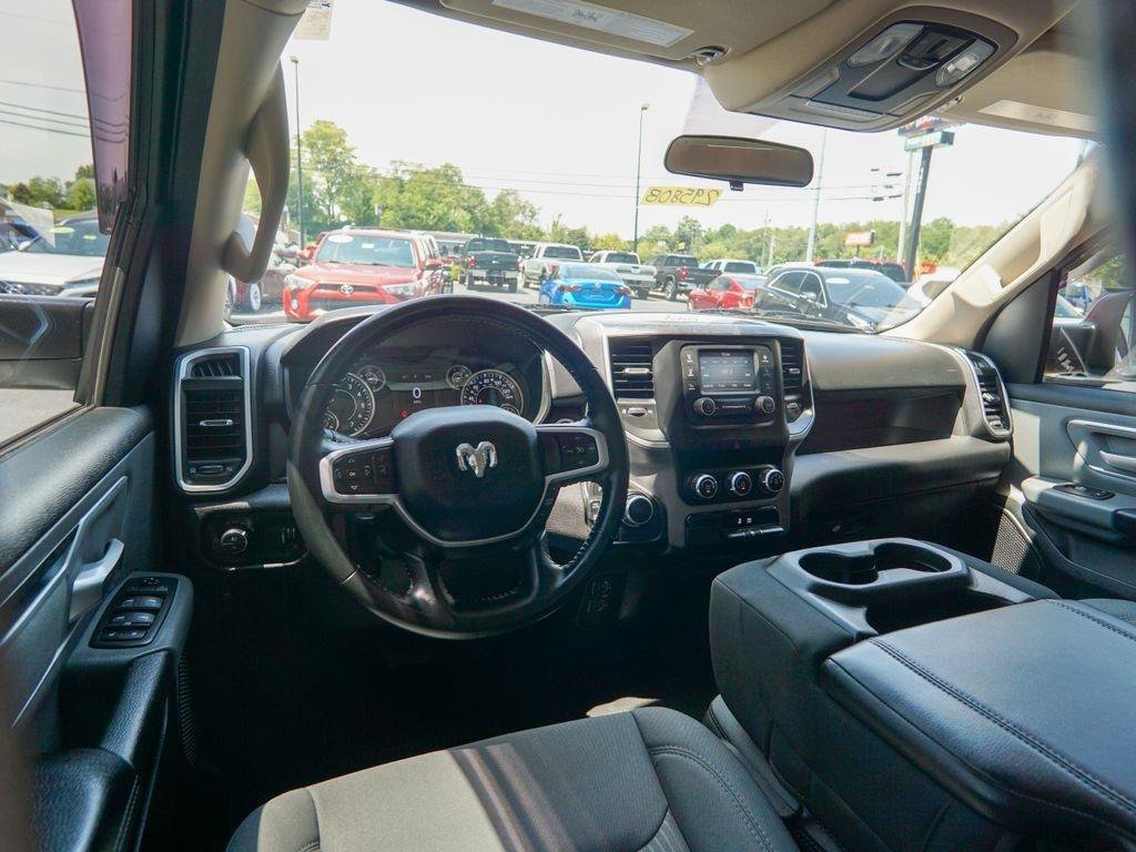 Used 2020 RAM 1500 Big Horn AWD/4WD image 11