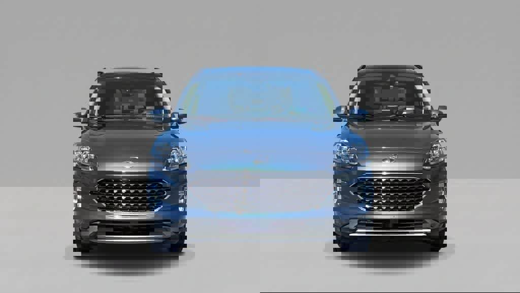 Used 2020 Ford Escape Titanium w/ Titanium Premium Package 2.0 image 9