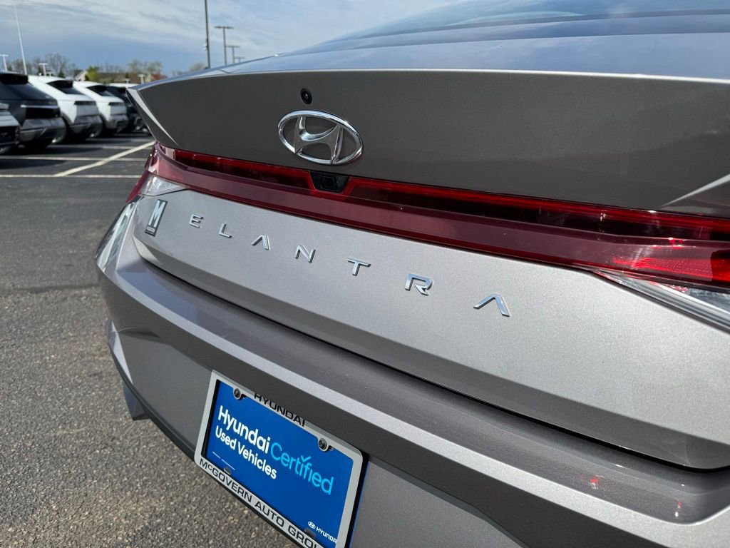 Certified 2023 Hyundai Elantra SEL w/ Convenience Package FWD image 7