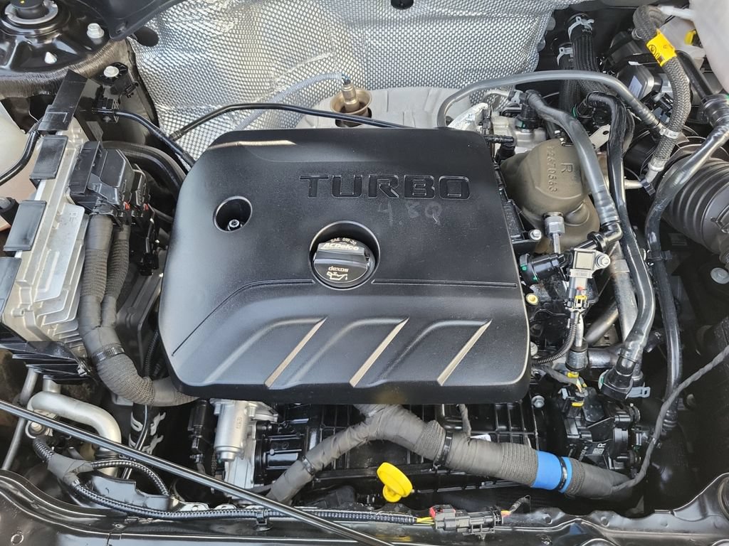 Used 2025 Buick Encore GX Preferred FWD image 29
